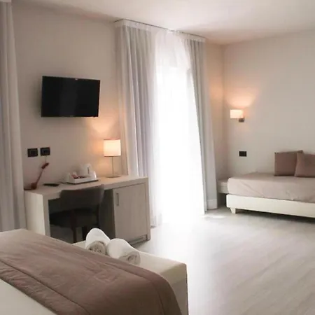Hotel Villa Barsanti Pietrasanta Exterior photo