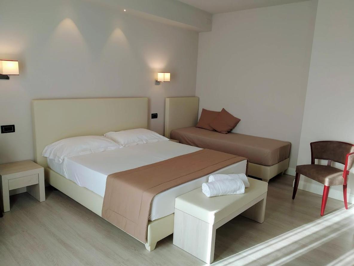 Barsanti Hotel 3*